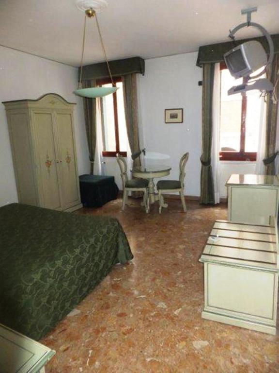 Ca Del Pozzo Hotel Венеция Екстериор снимка
